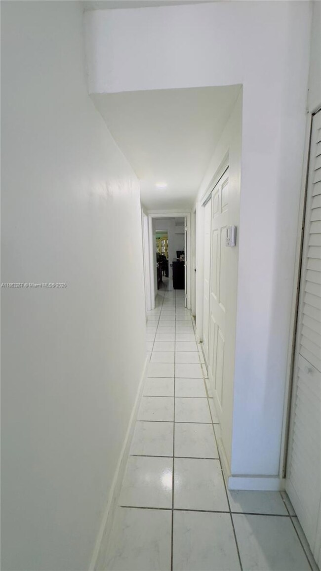 509 E 21st St, Hialeah, FL 33013 - photo 7