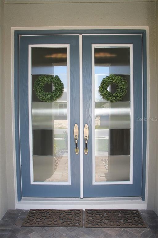 Double entry glass front door