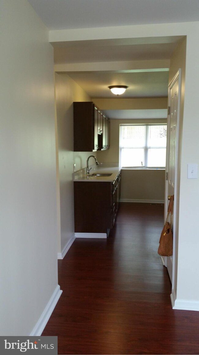 1315 Eli Place, Hyattsville, MD 20785 - photo 6