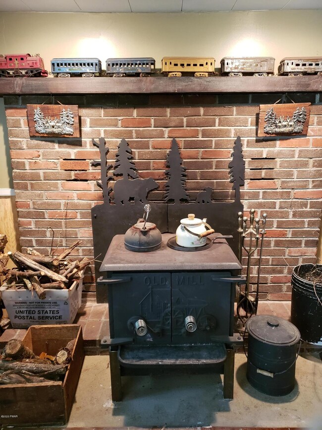 121 Panorama Trail, Dingmans Ferry, PA 18328 - photo 7