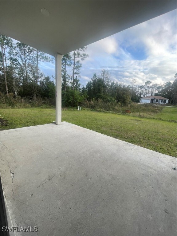 125 Greenbriar Blvd, Lehigh Acres, FL 33972 - photo 7