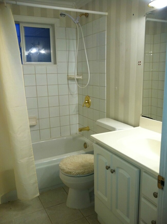 7915 228th St SW, Edmonds, WA 98026 - photo 7