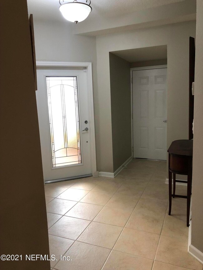 8601 Little Swift Cir unit 30-F, Jacksonville, FL 32256 - photo 5