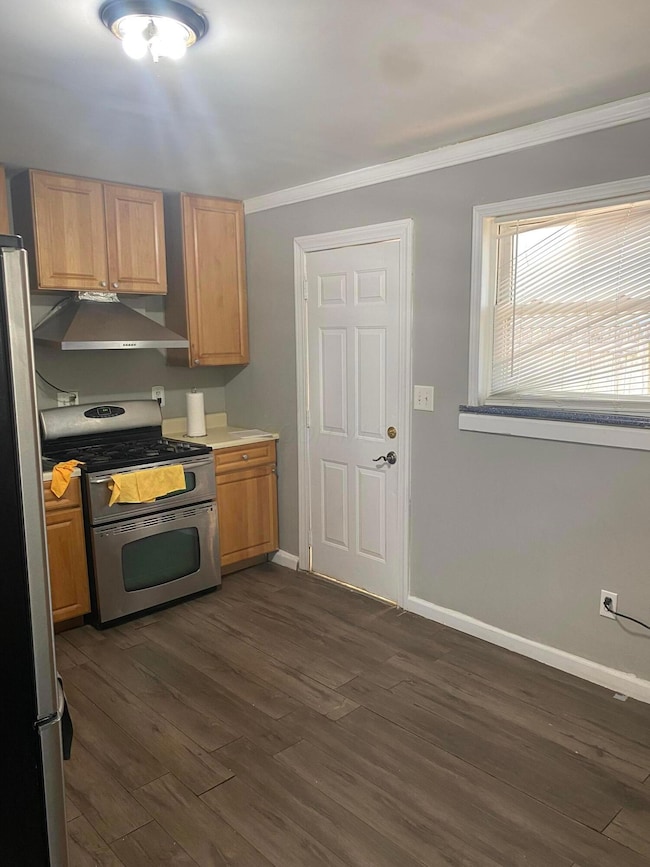 1561 E 4th Ave, Columbus, OH 43219 - photo 5