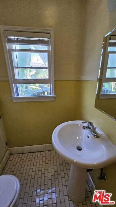 200 S Park View St unit 2330, Los Angeles, CA 90057 - photo 6