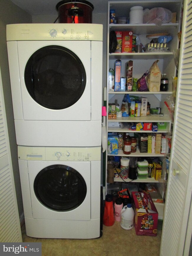 1657 Fendall Ct, Crofton, MD 21114 - photo 6