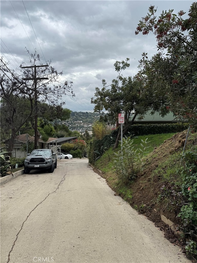 472 W Avenue 44, Los Angeles, CA 90065 - photo 2