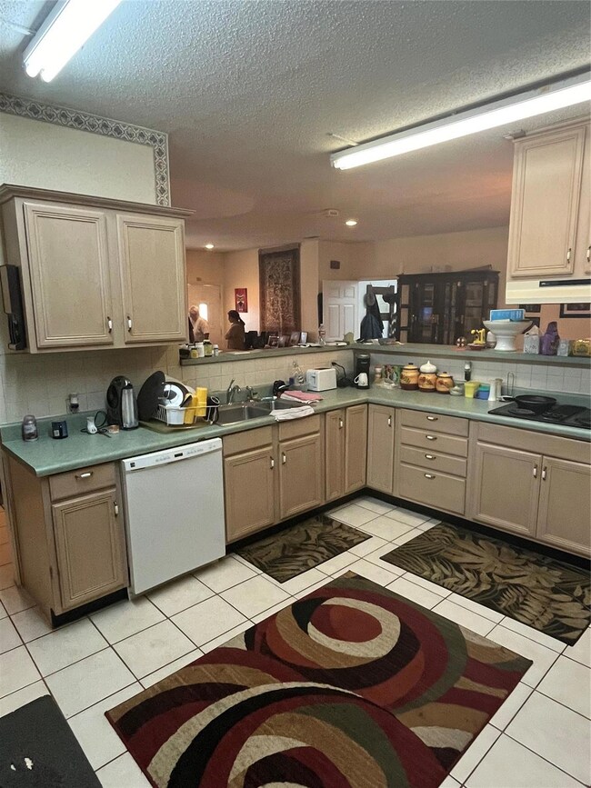 Kitchen 2 - 707