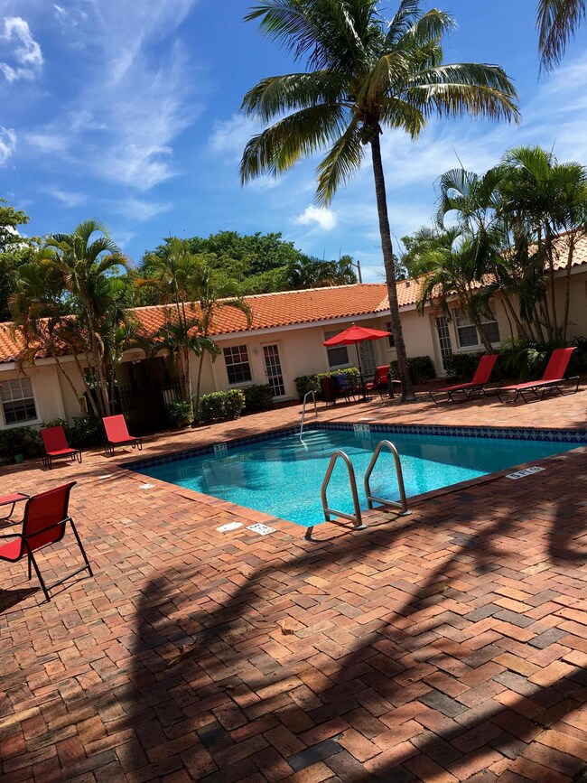 345 30th St unit 201, West Palm Beach, FL 33407 - photo 5