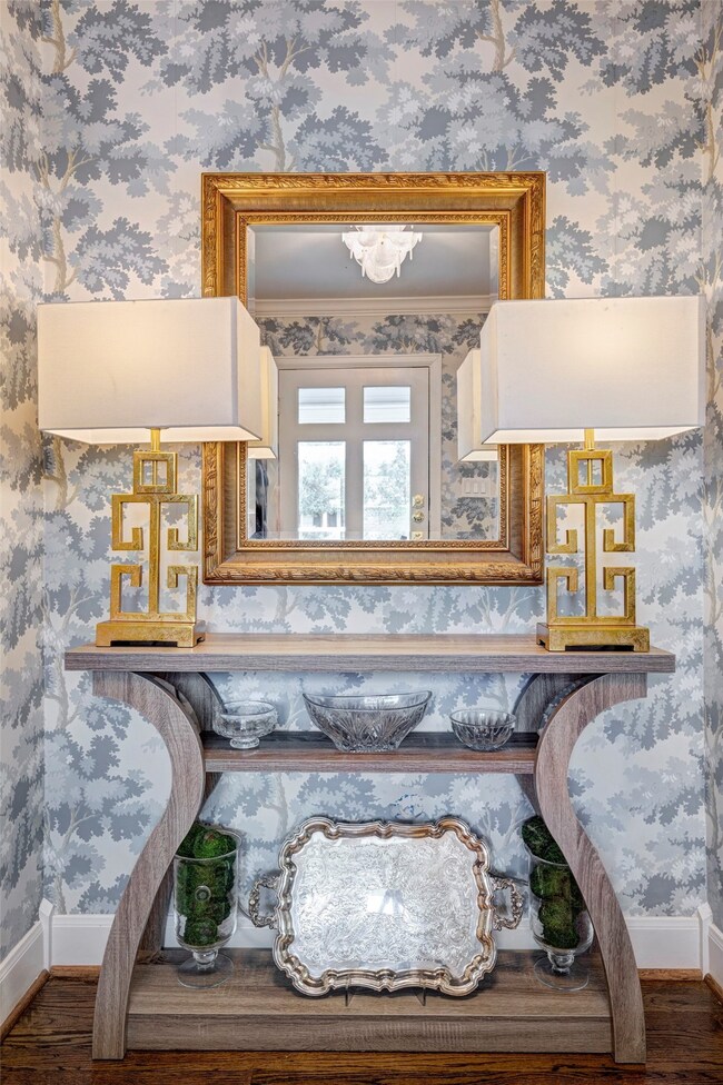 6213 Meadow Lake Ln, Houston, TX 77057 - photo 4