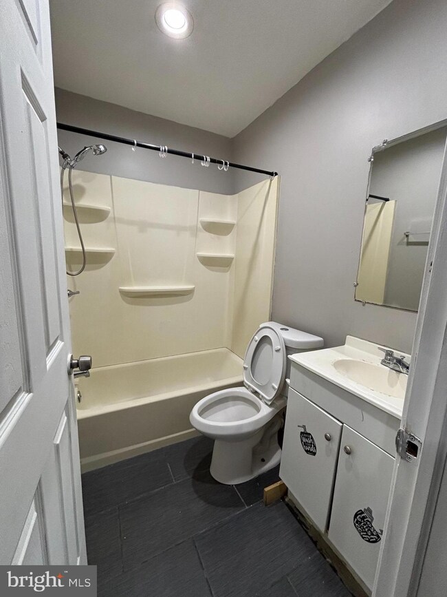 1866 E Cornwall St, Philadelphia, PA 19134 - photo 6