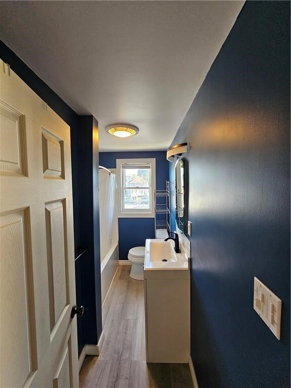 27 Mccabe Ave unit 2R, Pawtucket, RI 02861 - photo 6