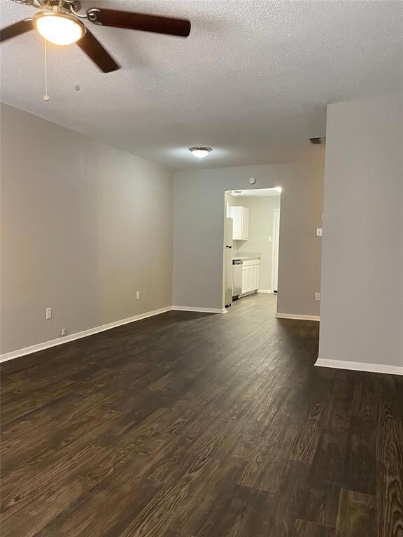 1302 Berry Dr unit C, Cleburne, TX 76033 - photo 6