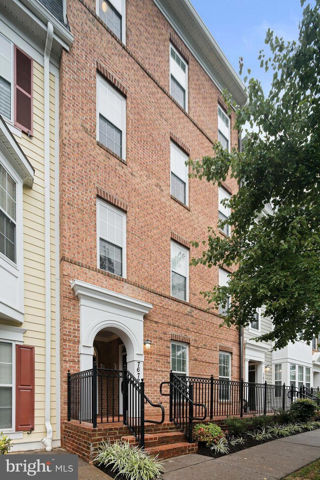 7672 Maple Lawn Blvd unit 2, Fulton, MD 20759 - photo 5