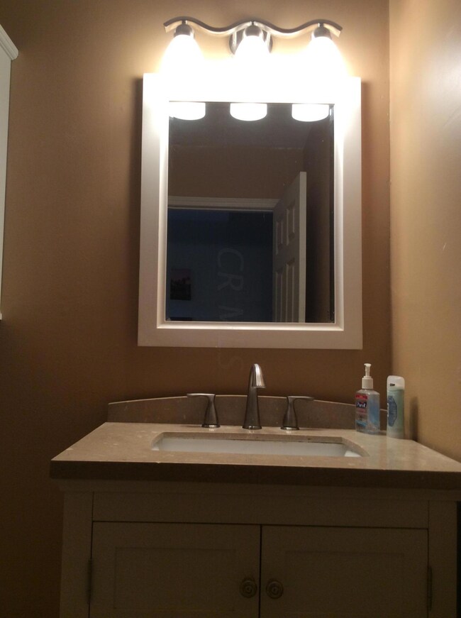 419 Shell Ct E, Columbus, OH 43213 - photo 7