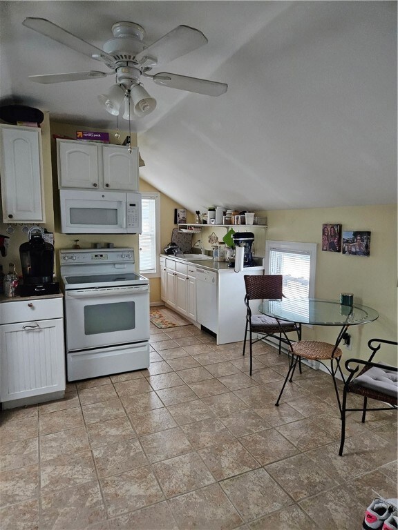 79 Oak St, Westerly, RI 02891 - photo 2