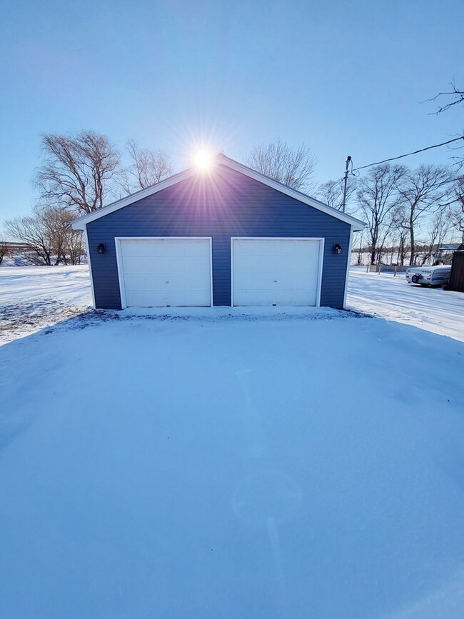 2 Car Garage