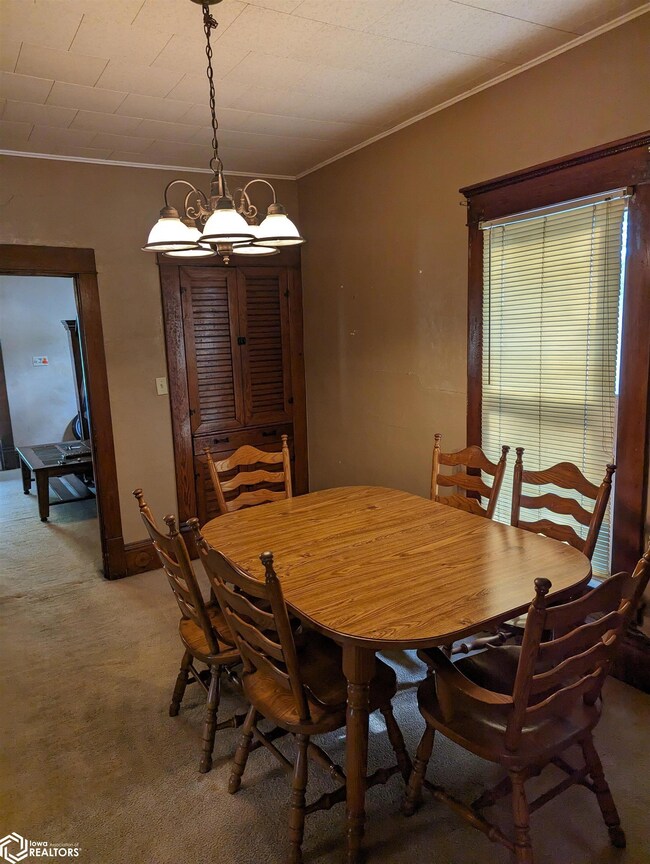 311 W Jefferson St, Osceola, IA 50213 - photo 4