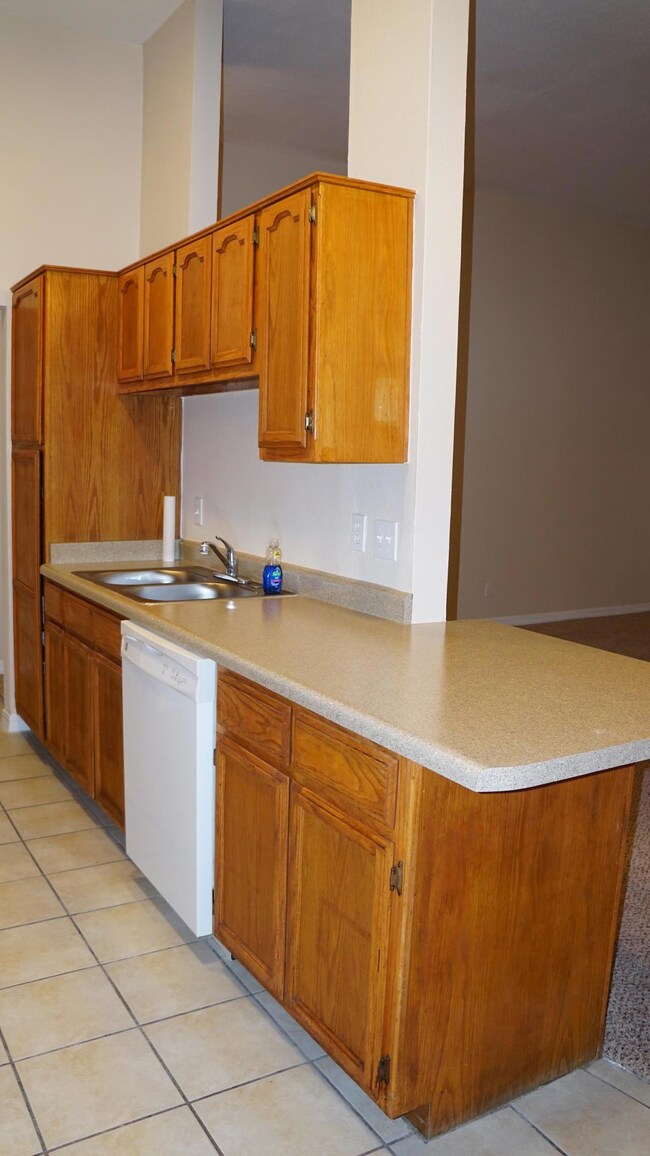 3229 Isla Bahia Way, El Paso, TX 79925 - photo 6