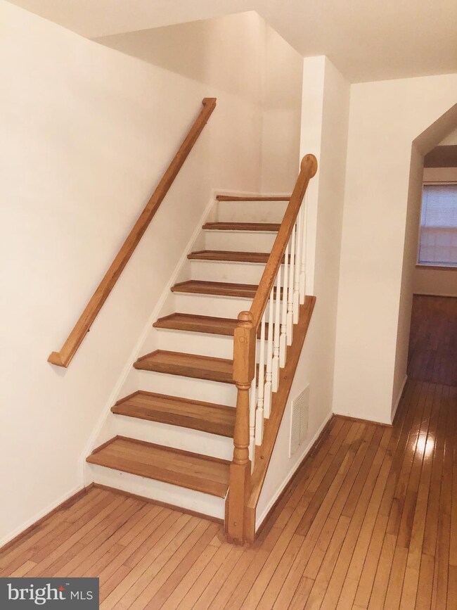 2509 James Maury Dr, Herndon, VA 20171 - photo 4