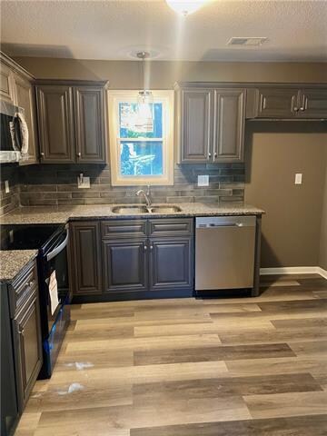 10211 W 56th Terrace, Shawnee, KS 66203 - photo 6