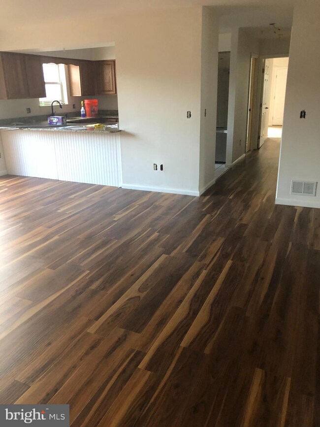 936 Bay Ridge Ave unit 205, Annapolis, MD 21403 - photo 7