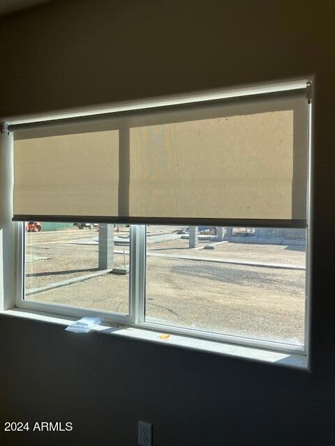 Granite 102 roller shades