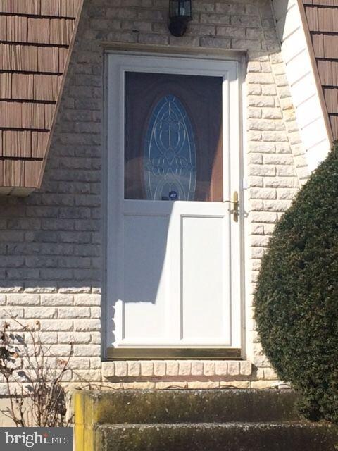 324 Allendale Rd, Shoemakersville, PA 19555 - photo 3