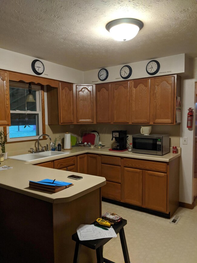 5681 Mason Dr SE, Lancaster, OH 43130 - photo 6