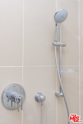 1735 N La Brea Ave unit 303, Los Angeles, CA 90046 - photo 6