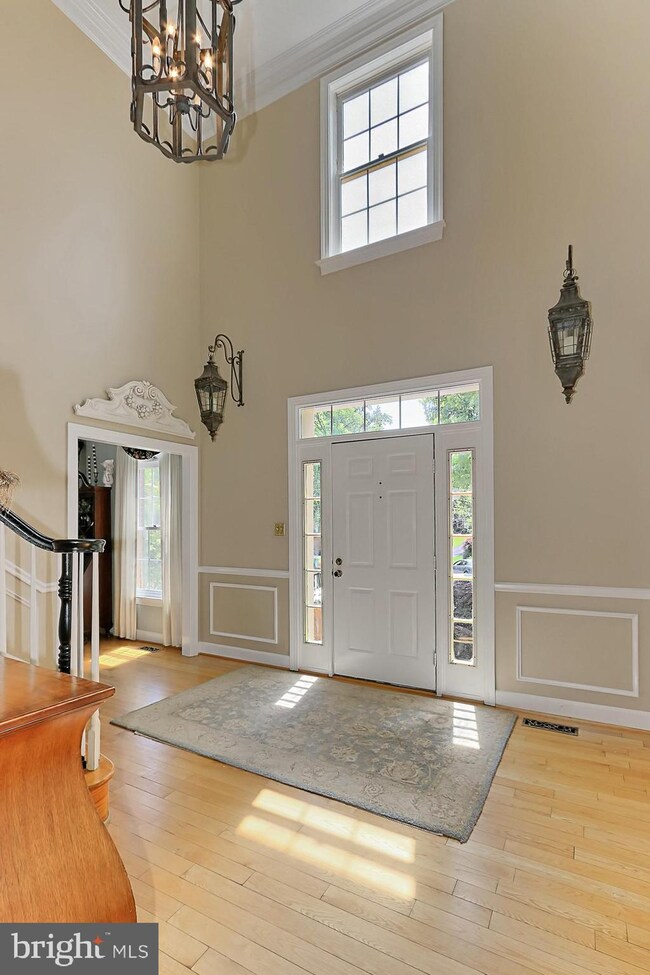 9210 Deveron Ct, Fairfax Station, VA 22039 - photo 6