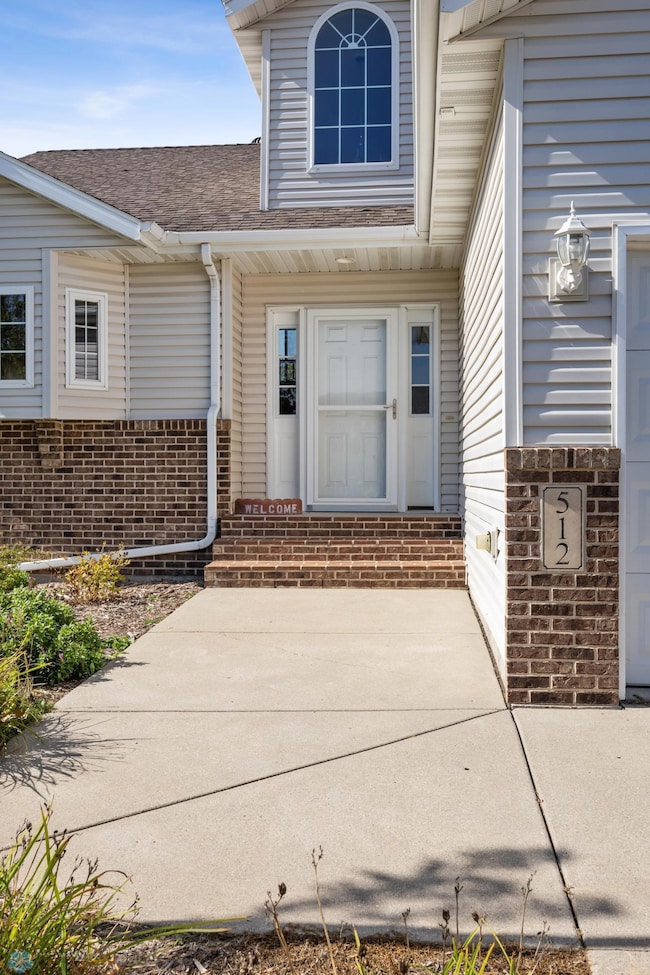 512 9th St NE, Dilworth, MN 56529 - photo 2