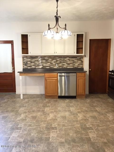 486 N Main St, Wilkes Barre, PA 18705 - photo 2