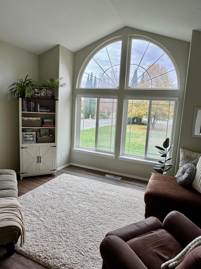 197 Jo Creek Place, Merlin, OR 97532 - photo 4