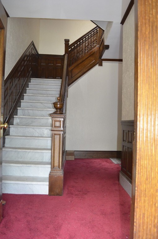 12 Kilsyth Rd unit 3, Brookline, MA 02445 - photo 2