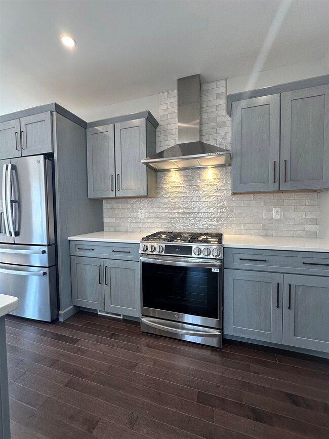 127 Signature Dr unit Lot 12, Barrington, NH 03825 - photo 2