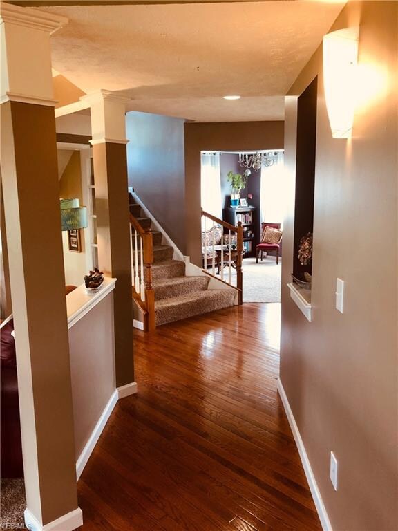 another angle lookin back to the Formal Dining/Off