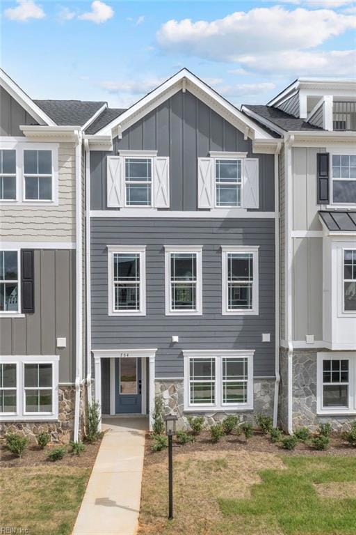 111 Bracewell Ln, Yorktown, VA 23692 - photo 4