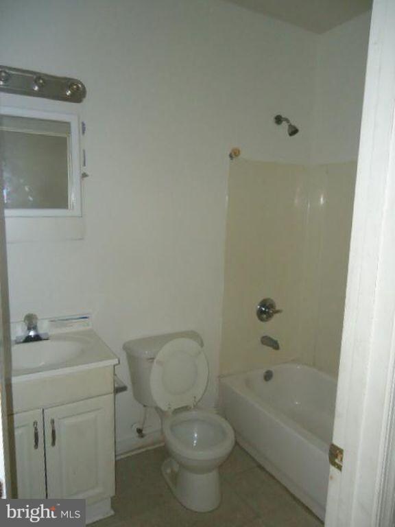 1918 N Charles St unit 3, Baltimore, MD 21218 - photo 4