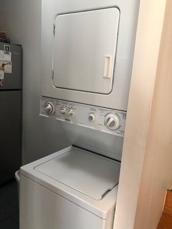 1856 Beacon St unit 3D, Brookline, MA 02445 - photo 6