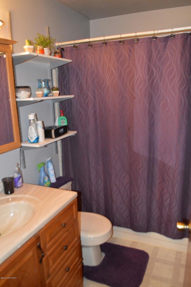 7100 Travis Cir, Anchorage, AK 99507 - photo 5
