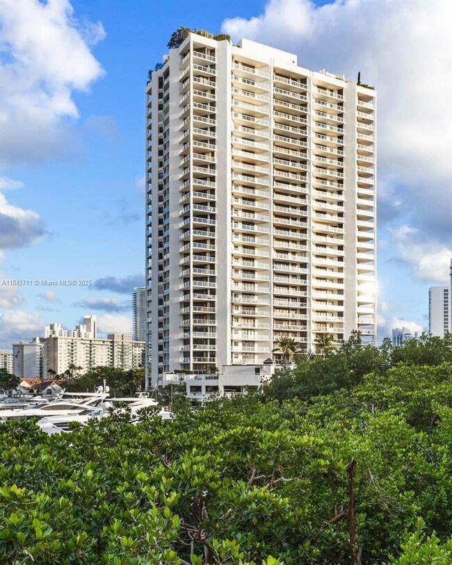 Marina Tower unit 9D, Aventura, FL 33180 - photo 7