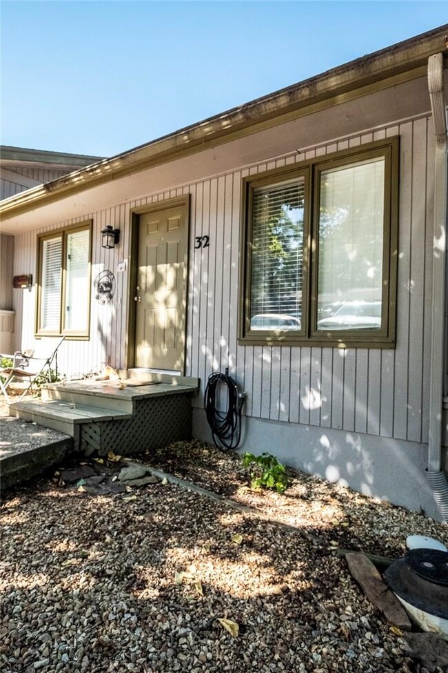 32 Mellor Ln, Bella Vista, AR 72715 - photo 2