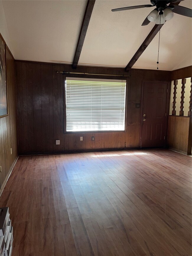 2215 Winter Bay Ln, Houston, TX 77088 - photo 6