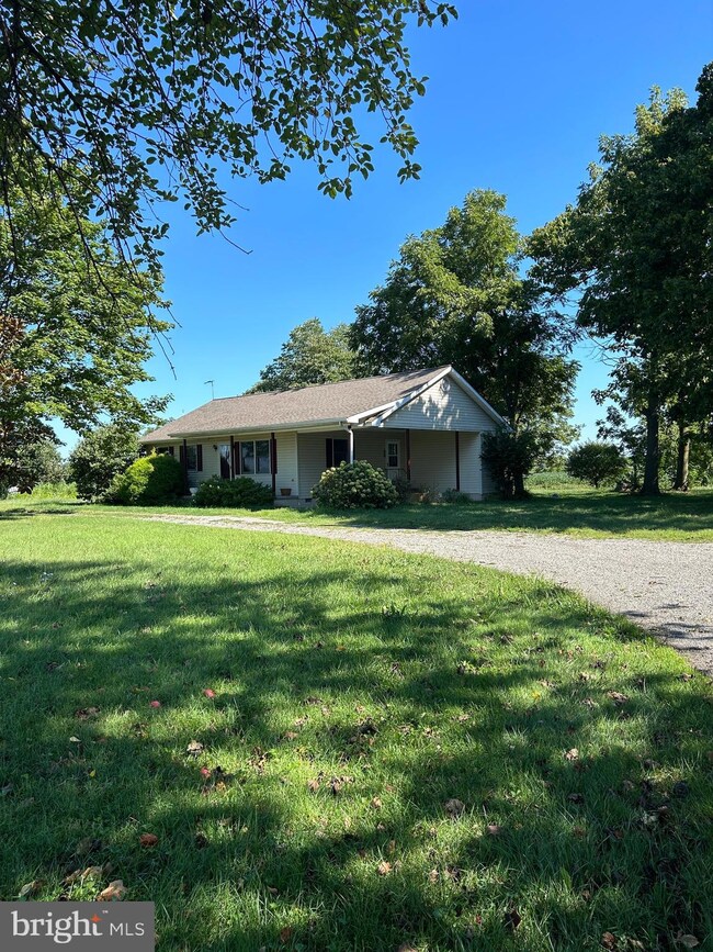 9621 Flatland Rd, Chestertown, MD 21620 - photo 2