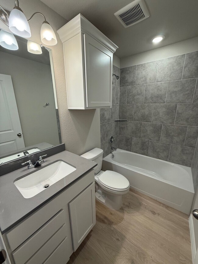 1204 Canton Dr, College Station, TX 77845 - photo 4