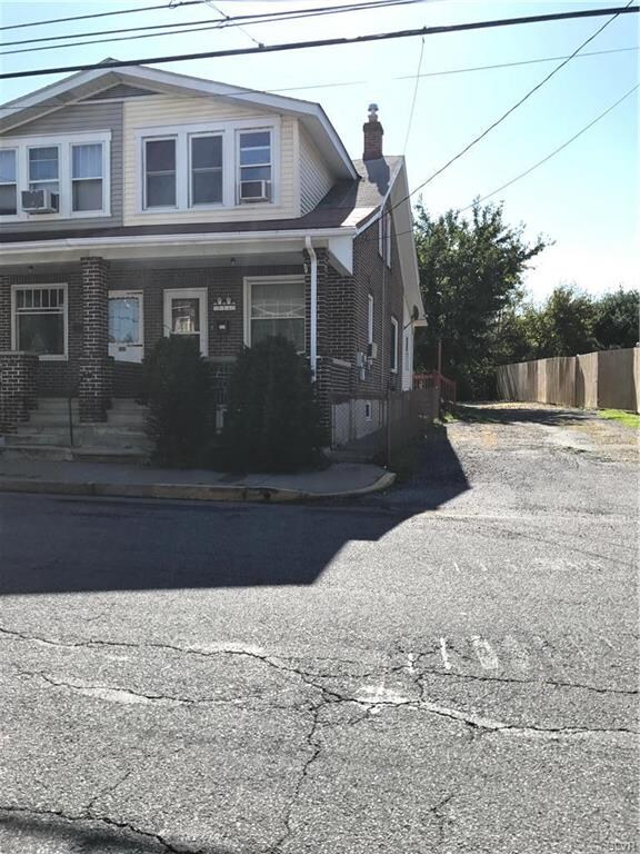 554 Minor St, Emmaus, PA 18049 - photo 6