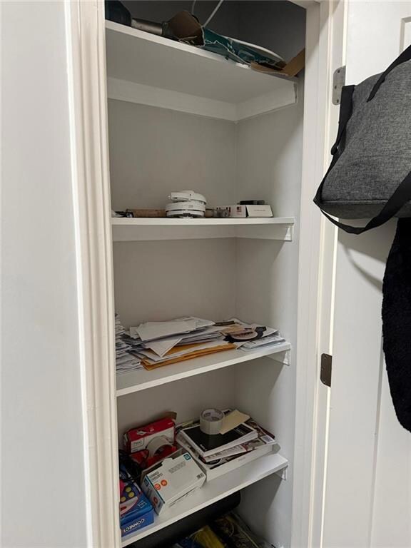 1320 Sugar Glen Ct, Lawrenceville, GA 30044 - photo 6