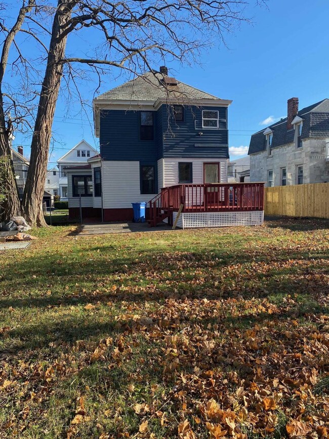 16 Sparkill Ave, Albany, NY 12209 - photo 5