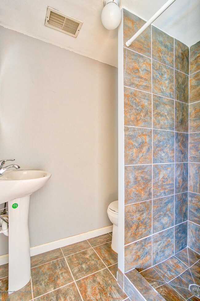 25 Meadow Ave unit 56, Monmouth Beach, NJ 07750 - photo 7